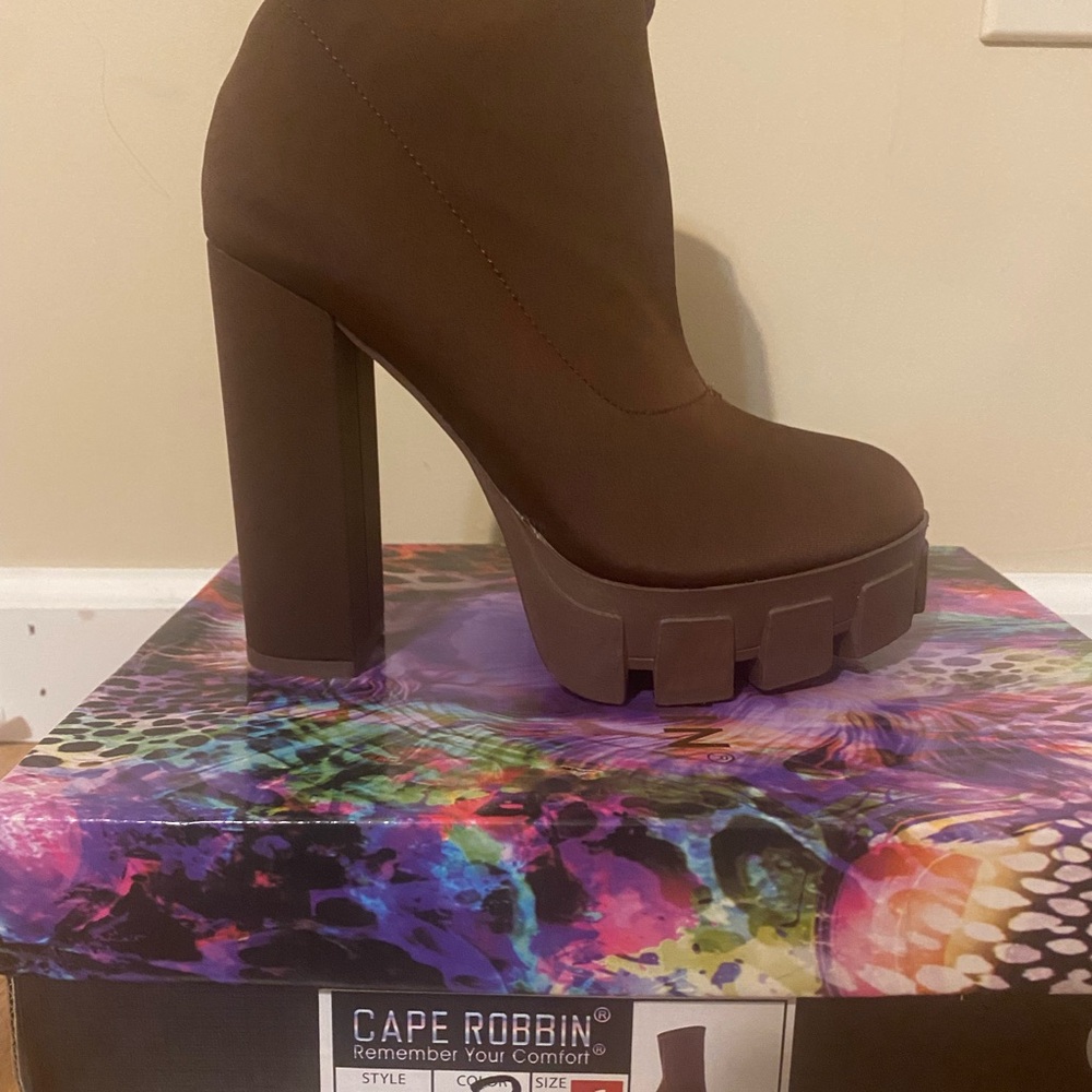 Cape Robbin Dark Brown Chunky Platform Lug Heel Ankle Boots